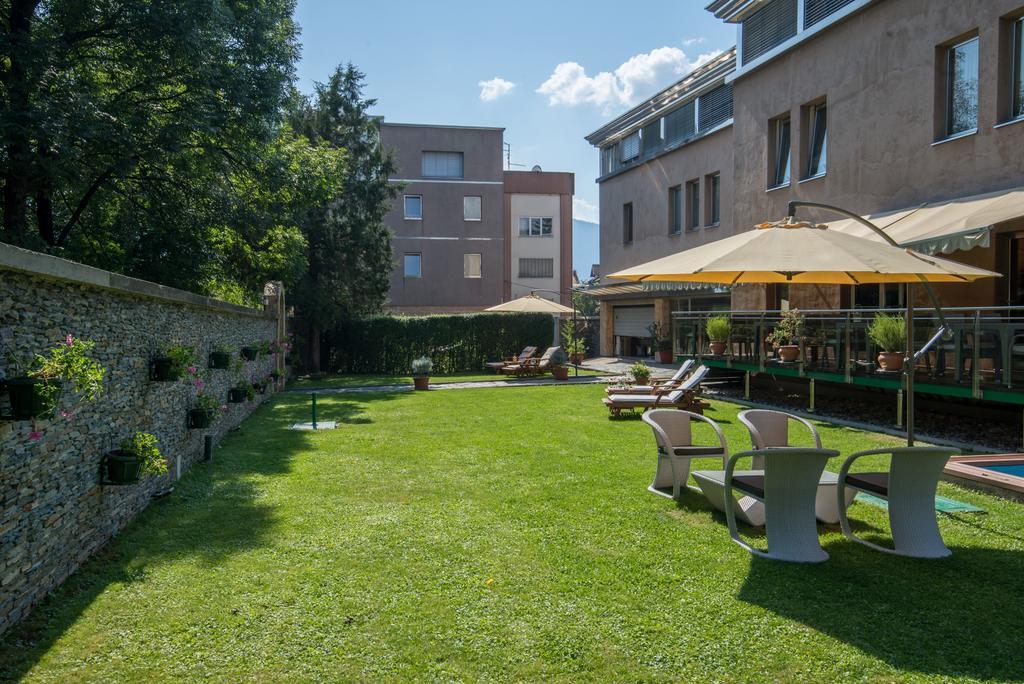 Hotel By Gastroid Іліджа Екстер'єр фото